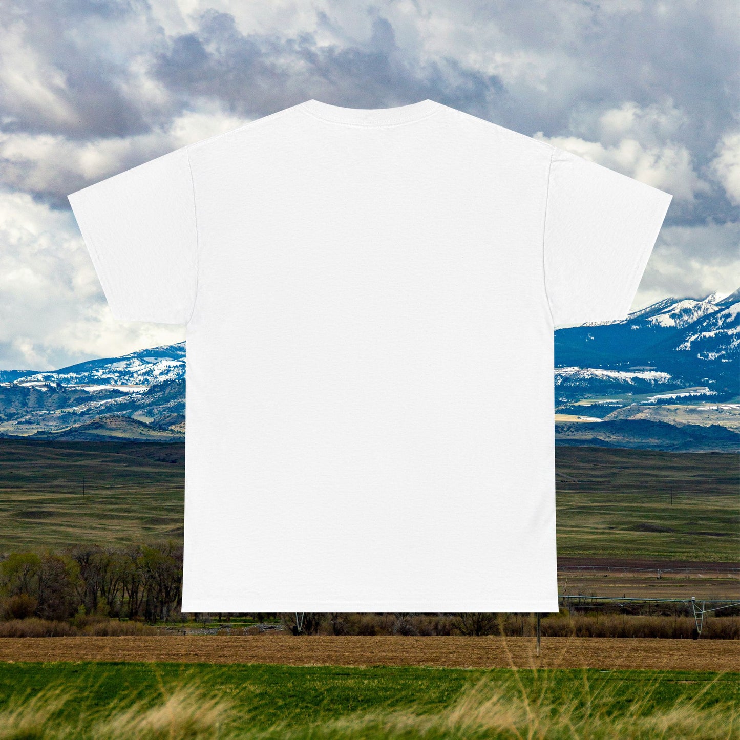 Wild and Free Yellowstone Graphic Tee for Nature Lovers | Unisex Cotton T-shirt, Gift for Hikers, Outdoorsy Shirt, Adventure Tee, Camping